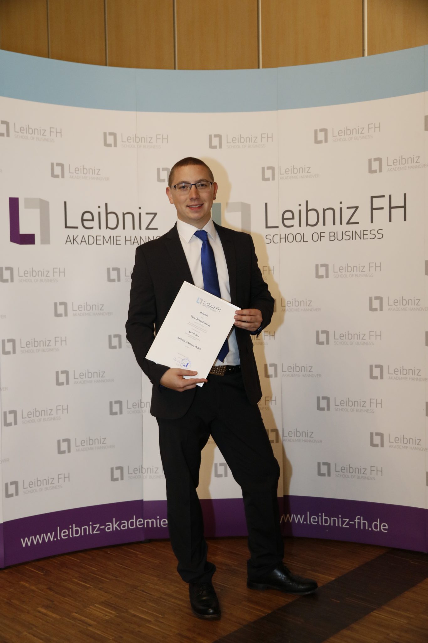 Bachelor dissertation picture